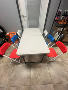 KIDS TABLE AND CHAIRS SET RENTAL (Multicolor)